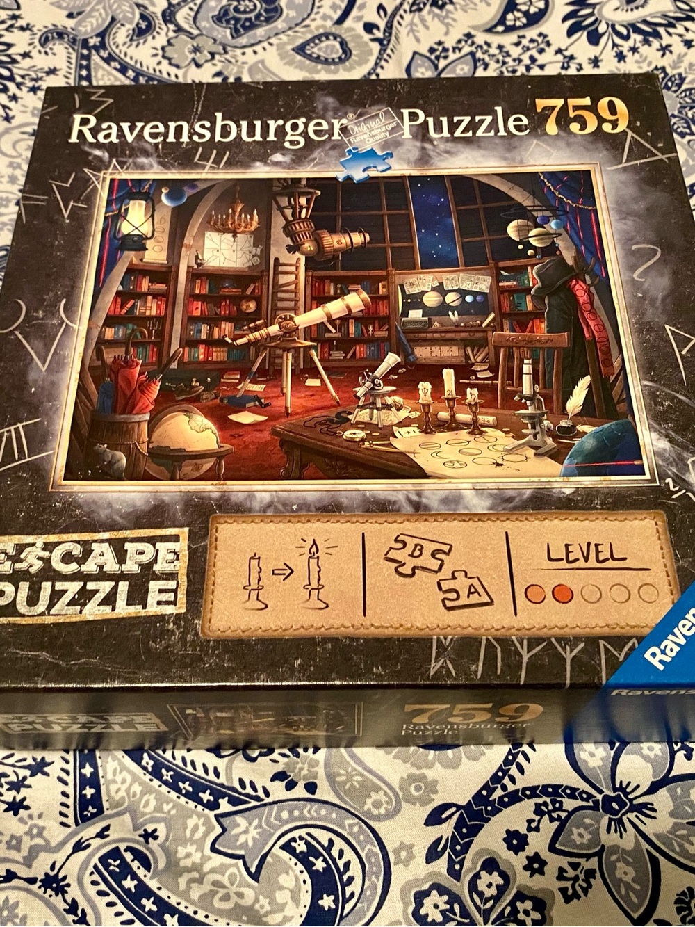 Ravensburger Space Observatory 759 Piece Escape Puzzle